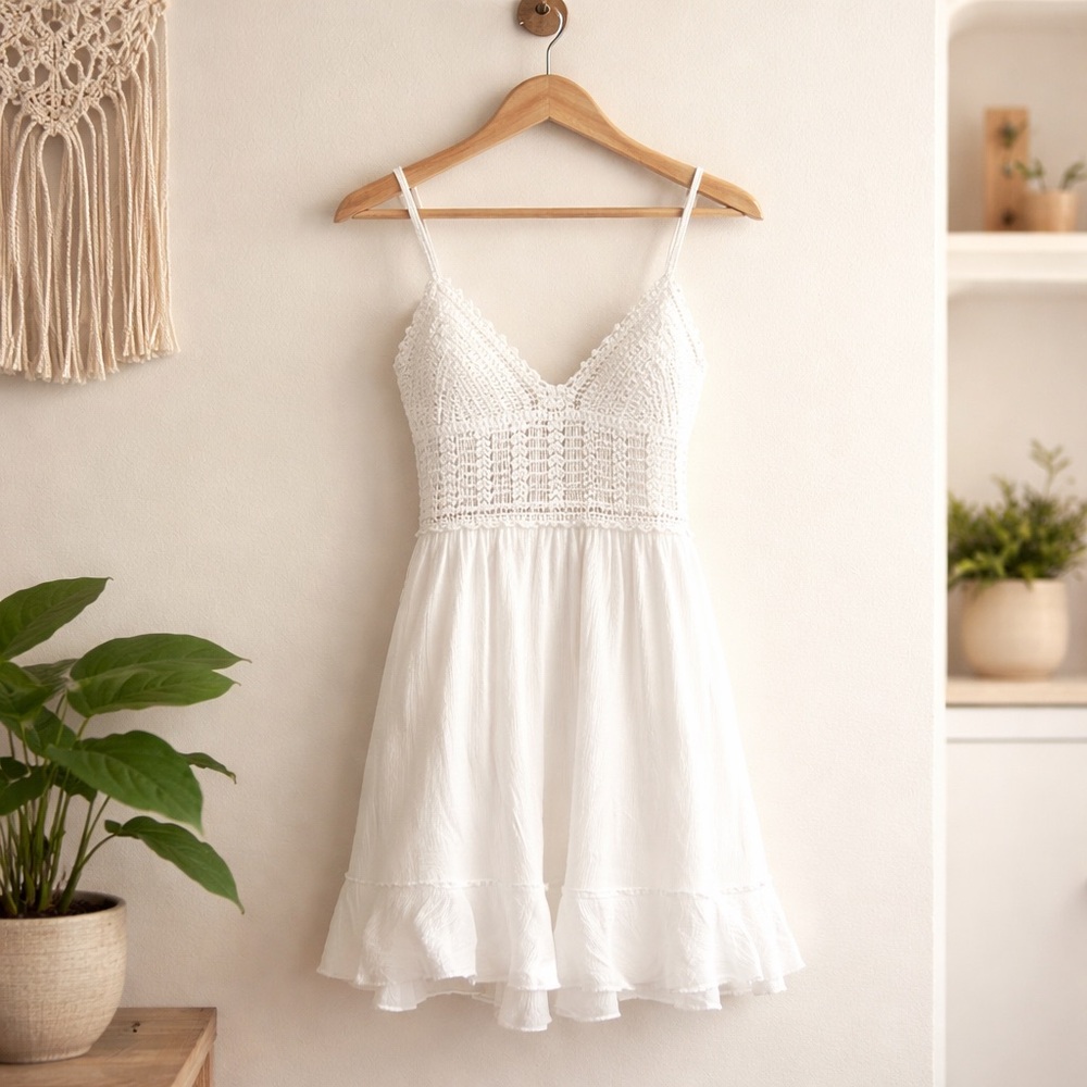 Trim & Thread White Crochet Boho Babydoll Sundress L‎